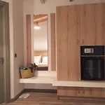 Appartement First House *