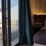 Appartement First House