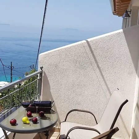 Apartman First House