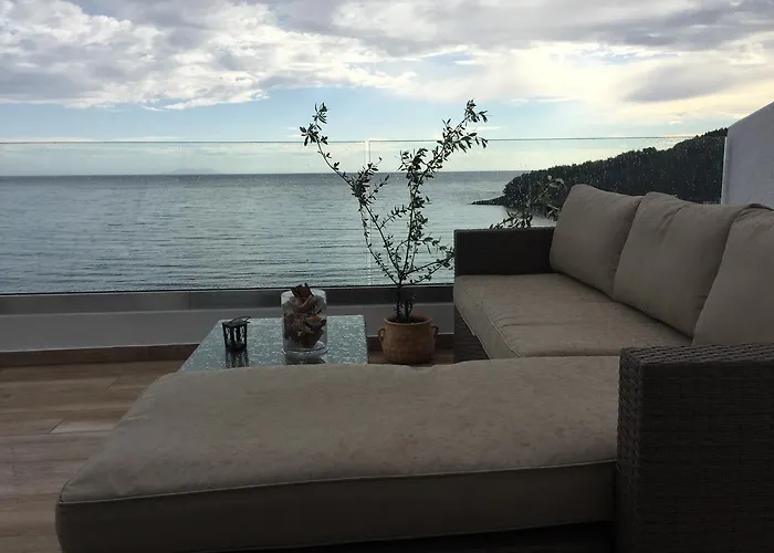 Daire First House Himarë