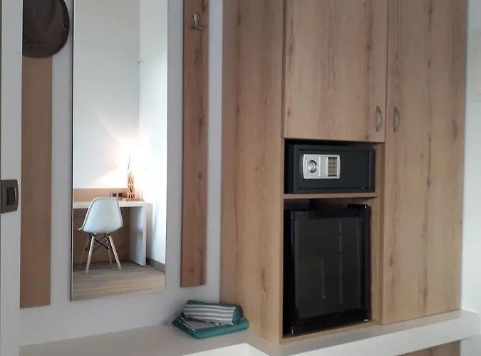 First House * Himarë