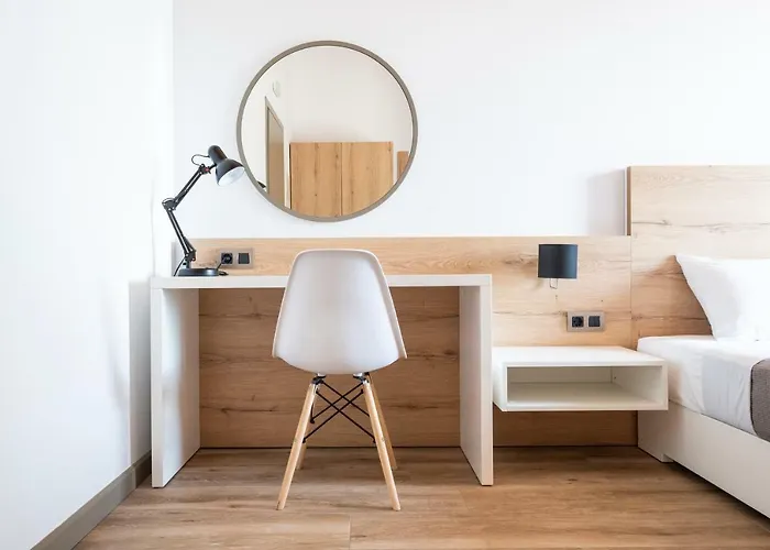 First House * Himarë