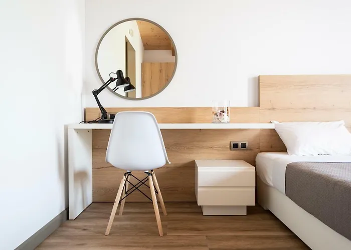 First House * Himarë