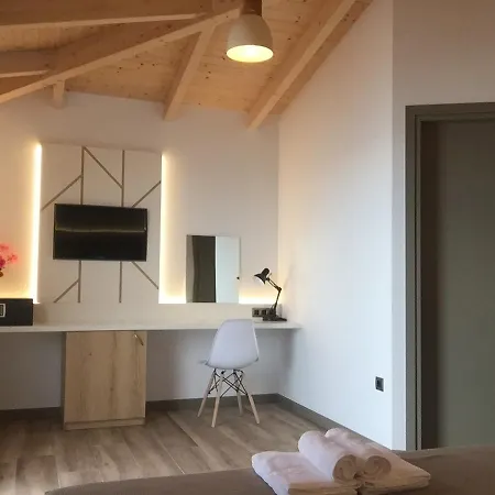 First House Appartement Himarë