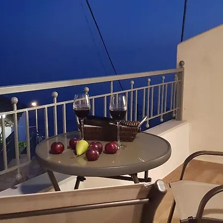 Apartment First House Himare