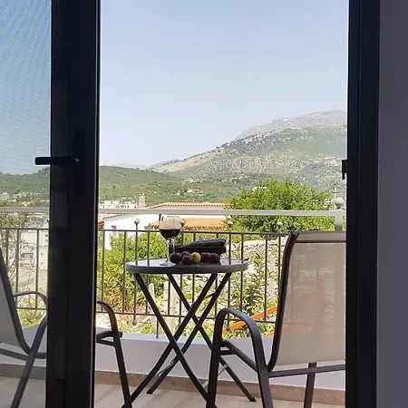 First House Appartement Himarë